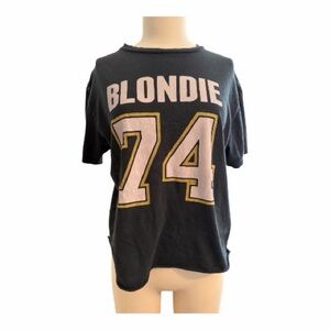 Blondie '74 Black Label Tee